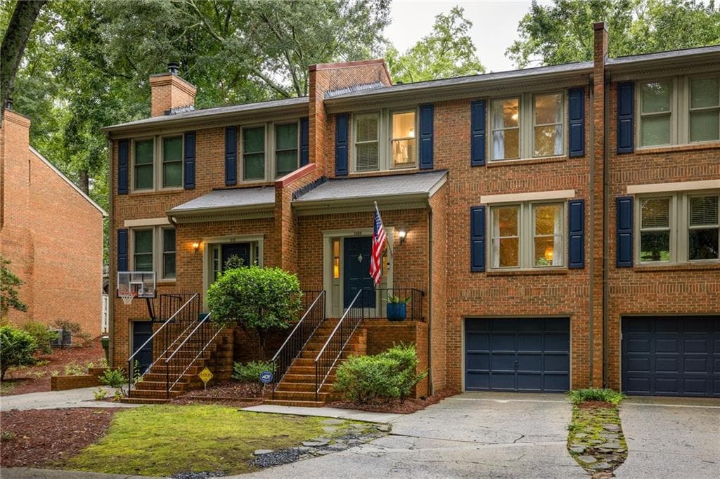 3 bedroom, 3 bathroom, 2,100 sq ft townhouse sold at 1109 Morningside Place, Atlanta, GA 30306