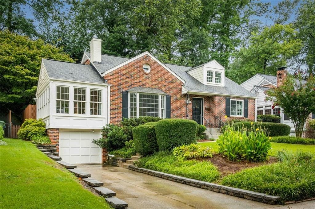 4 bedroom, 3 bathroom, 2,604 sq ft single family residence sold at 1251 Cumberland Road, Atlanta, GA 30306