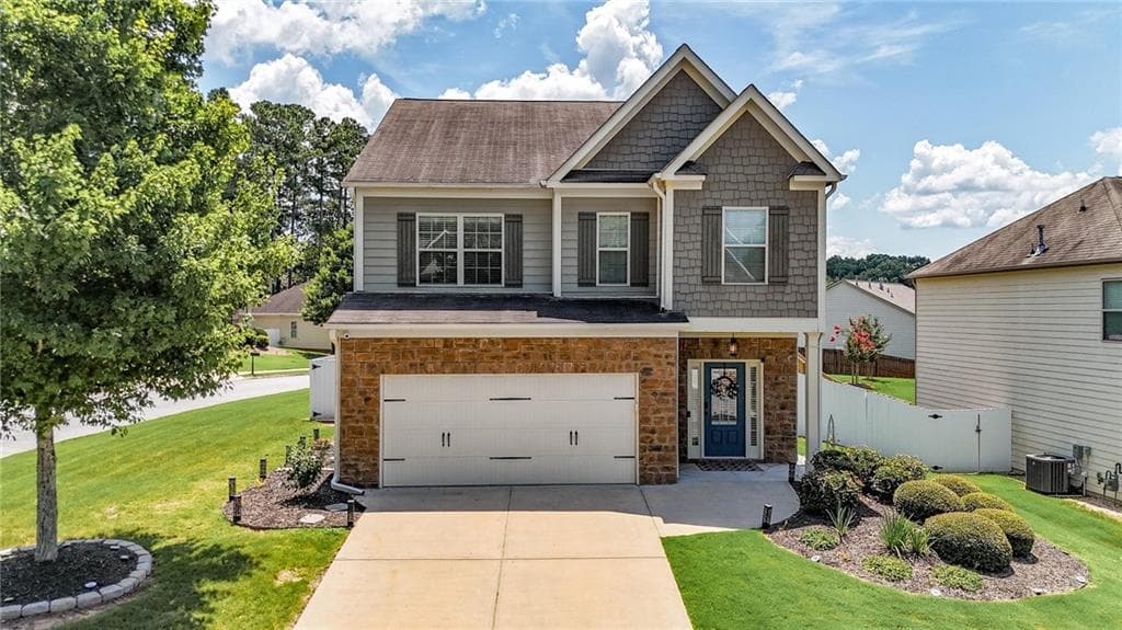 3 bedroom, 3 bathroom, 2,329 sq ft single family residence sold at 5216 Centennial Hill Drive, Acworth, GA 30102