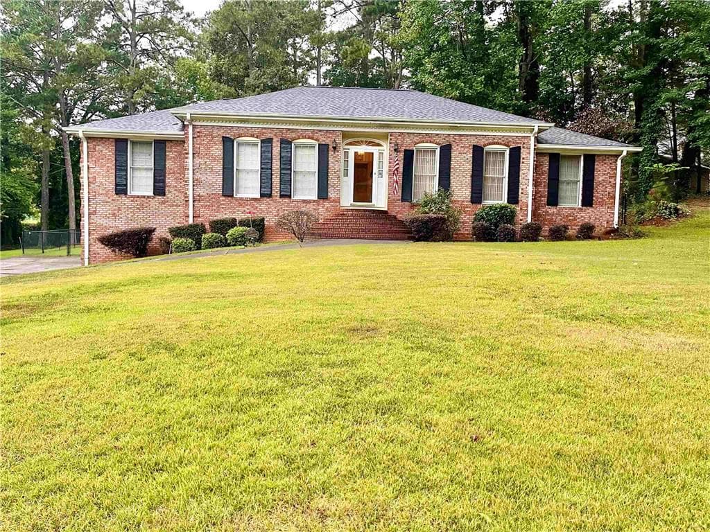 3 bedroom, 3 bathroom, 2,453 sq ft single family residence sold at 1712 Bethaven, Riverdale, GA 30296