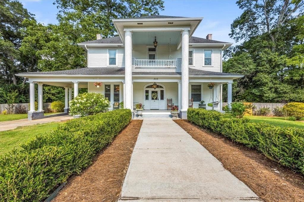 205 Cobb Street, Palmetto, GA 30268 — most recent listing photo