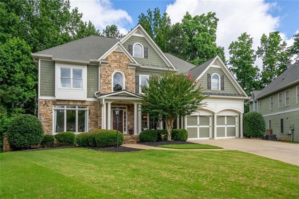 5 bedroom, 4 bathroom, 4,453 sq ft single family residence sold at 1652 Lightfoot Circle, Marietta, GA 30062