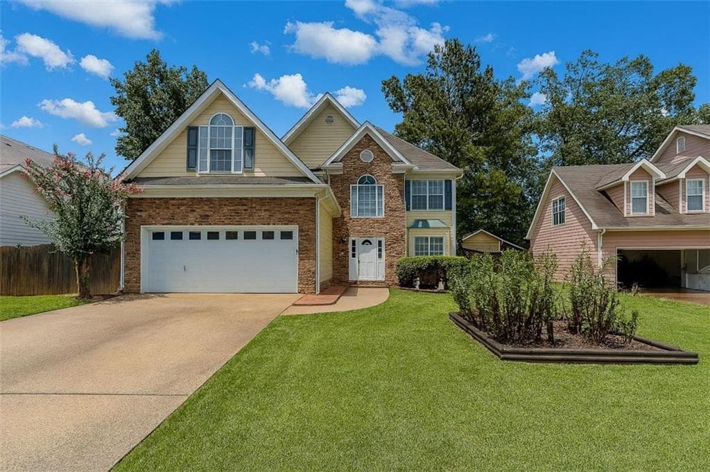 2812 Oak Vista Way, Lawrenceville, GA 30044 — most recent listing photo