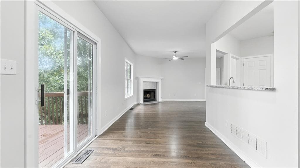 4 bedroom, 4 bathroom, 2,900 sq ft single family residence for sale at 730 Reeves Lake Drive, Marietta, GA 30064 — photo 5