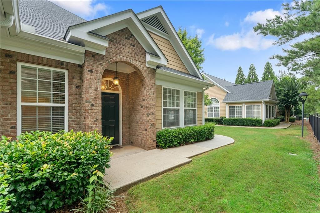 3106 Village Lane, Roswell, GA 30075 — most recent listing photo