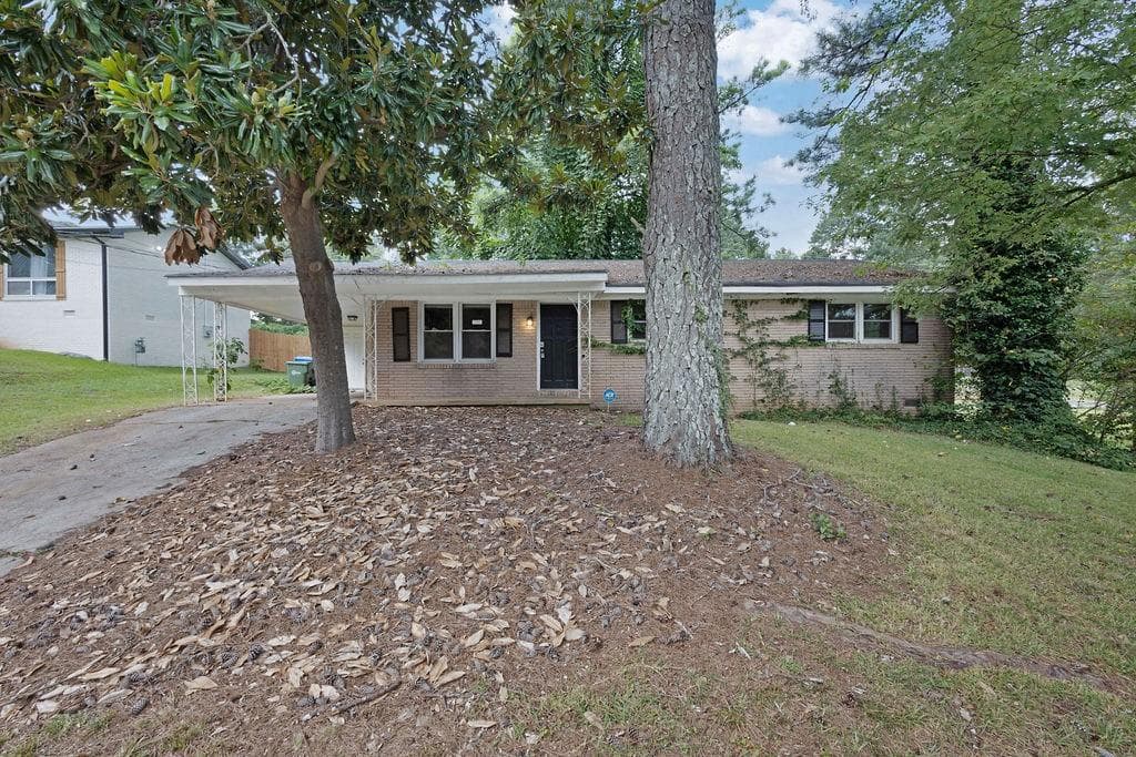 3 bedroom, 2 bathroom, 1,188 sq ft single family residence sold at 1034 Forest Valley Drive, Atlanta, GA 30354
