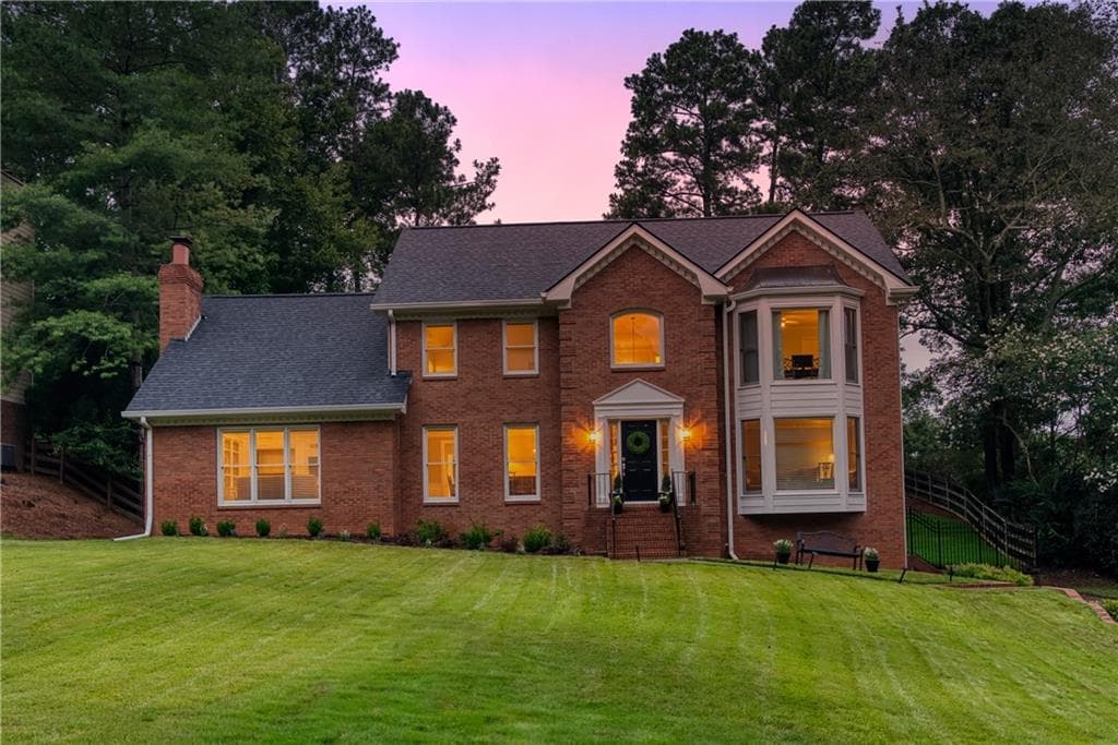 10310 Amberside Court, Roswell, GA 30076 — most recent listing photo
