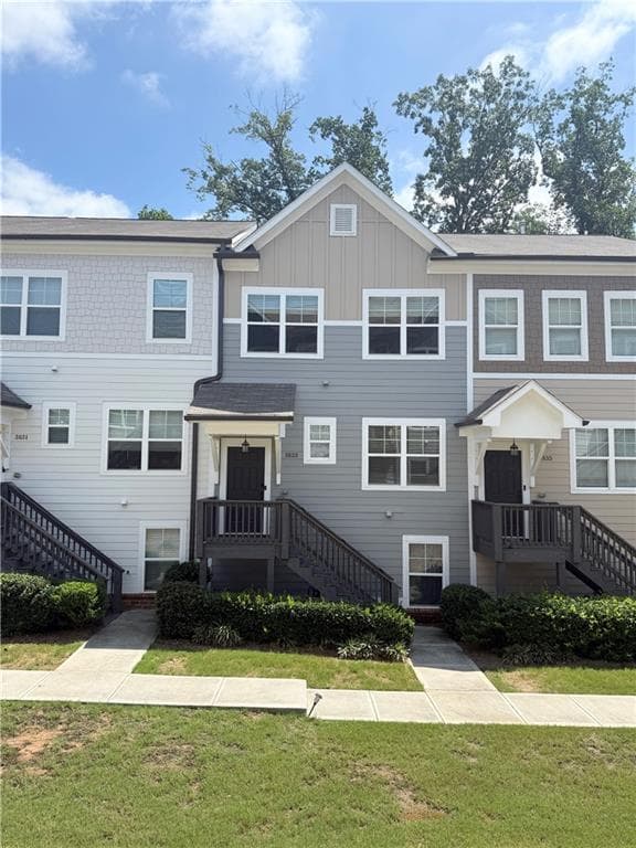 4 bedroom, 4 bathroom, 1,926 sq ft townhouse sold at 3833 Oxford Circle, Atlanta, GA 30340