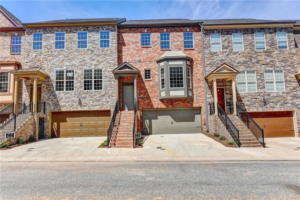 4 bedroom, 4 bathroom, 2,506 sq ft townhouse sold at 1106 willow field Dr #19, Marietta, GA 30067