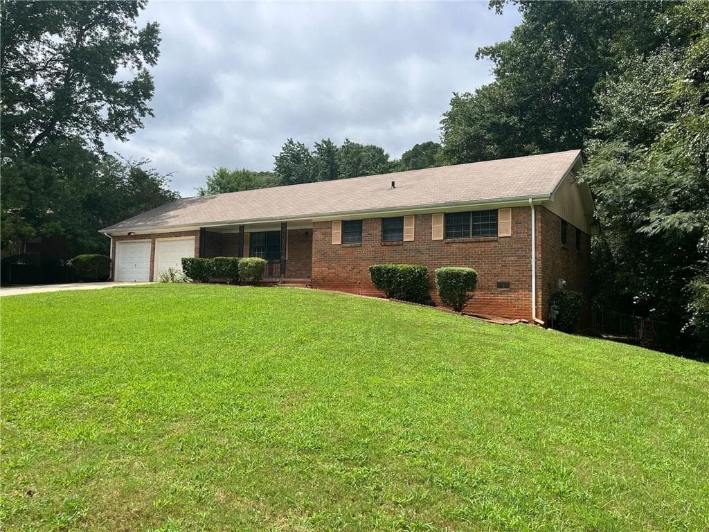 4231 Indian Manor Drive, Stone Mountain, GA 30083 — most recent listing photo