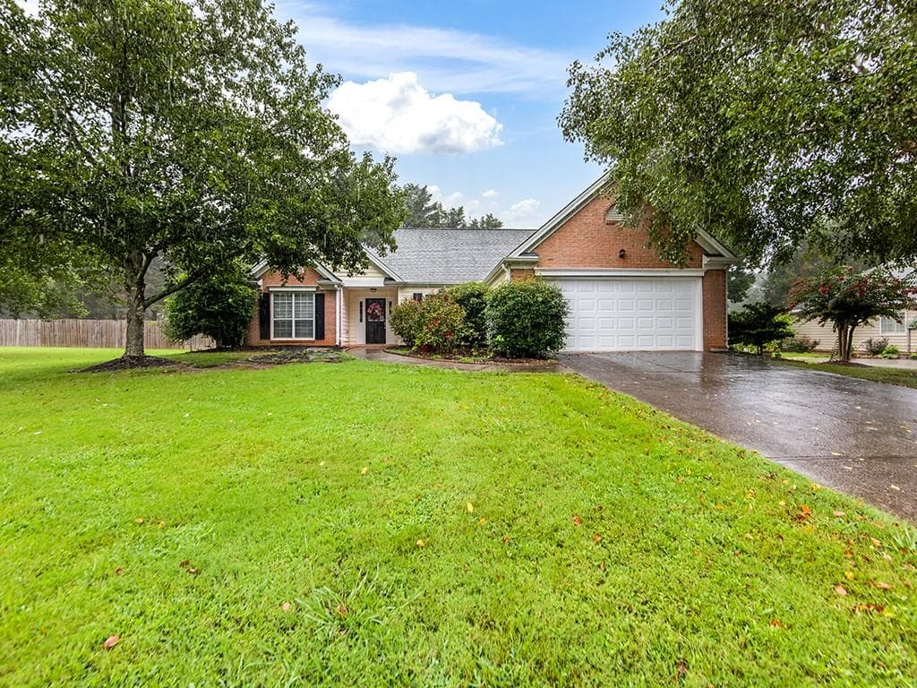 4720 Amelia Avenue, Cumming, GA 30040 — most recent listing photo