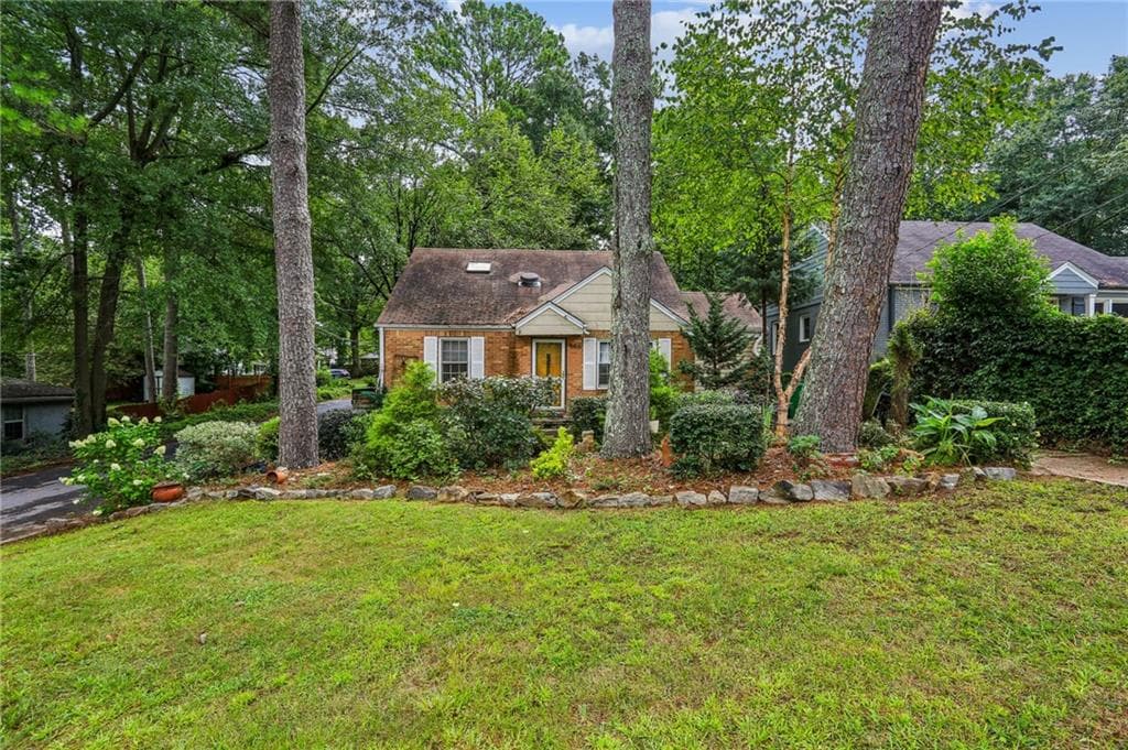 586 Daniel Avenue, Decatur, GA 30032 — most recent listing photo