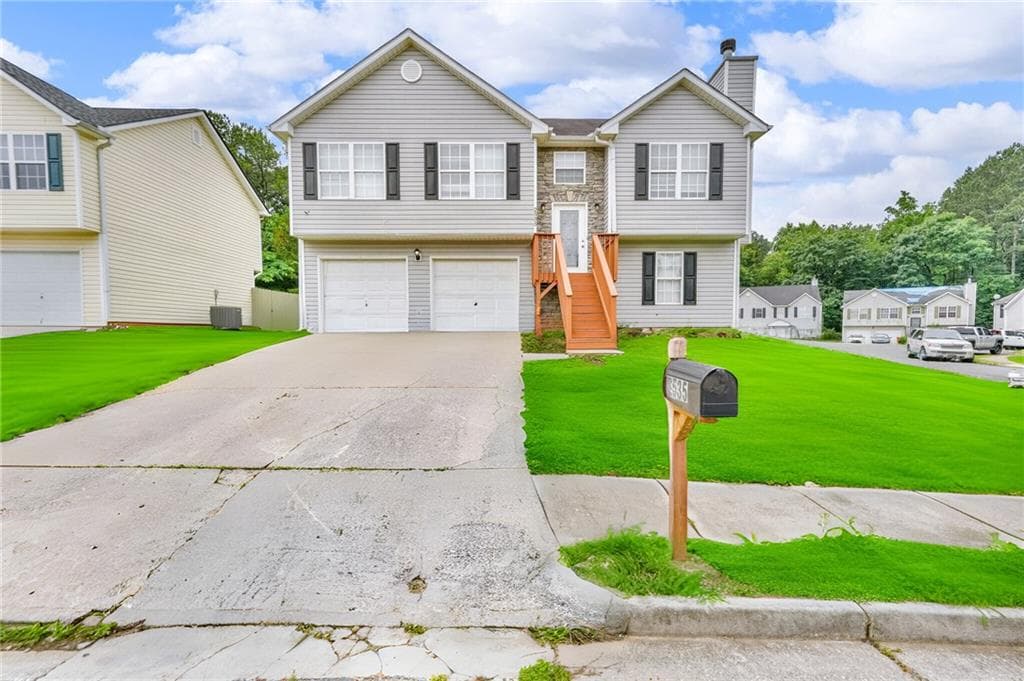 2535 Brookgate Crossing, Ellenwood, GA 30294 — most recent listing photo
