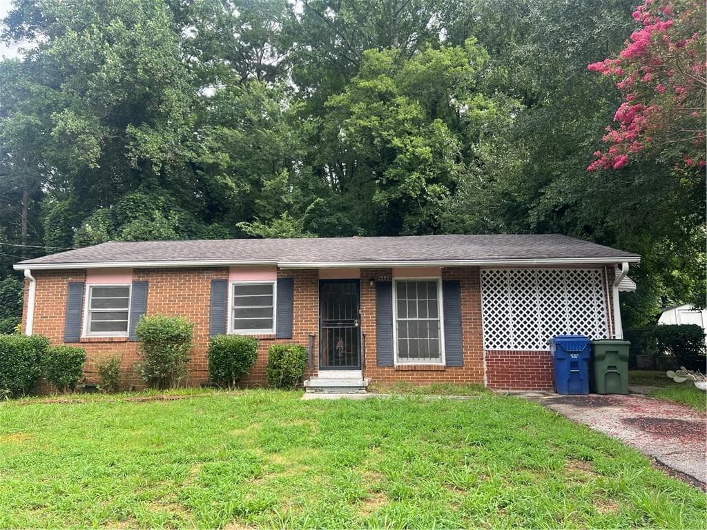 3 bedroom, 1 bathroom, 1,200 sq ft single family residence sold at 2593 Santa Barbara Drive, Atlanta, GA 30318
