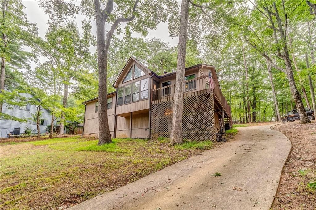 3 bedroom, 2 bathroom, 1,528 sq ft single family residence for sale at 264 Fox Den Circle, Jasper, GA 30143 — photo 5