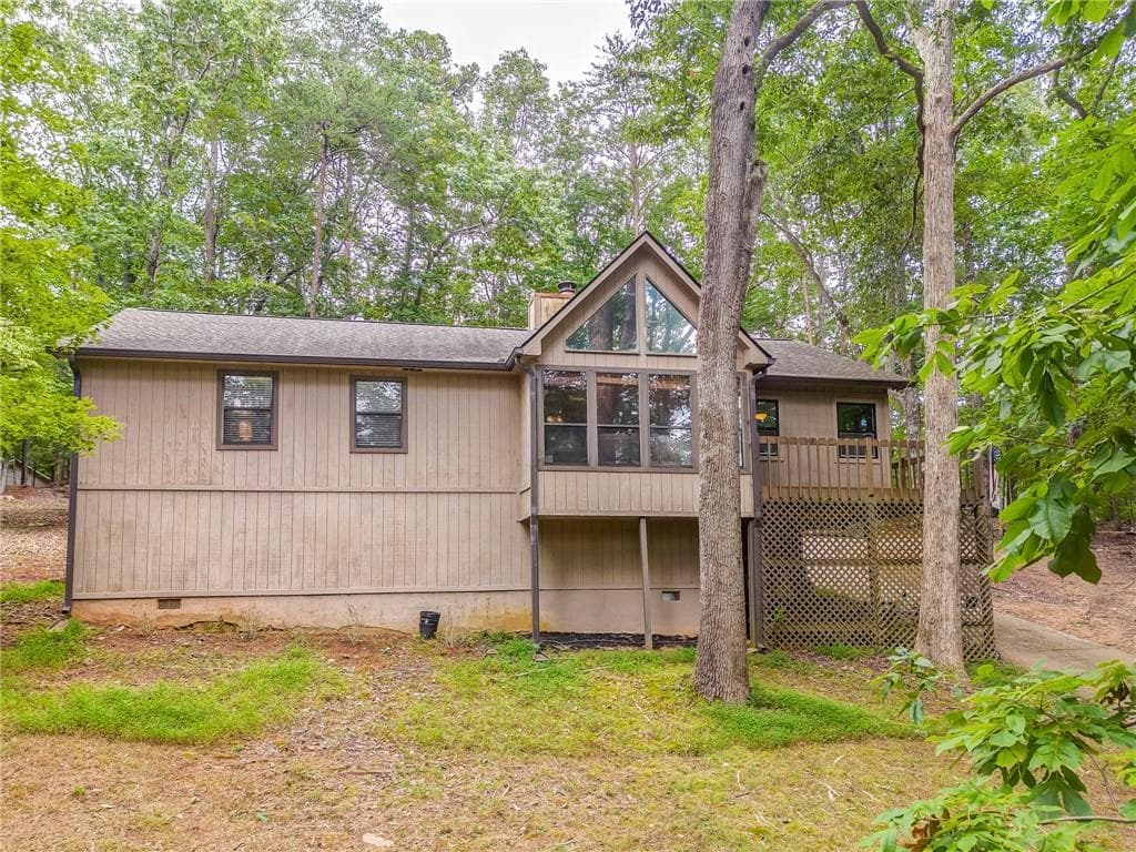 3 bedroom, 2 bathroom, 1,528 sq ft single family residence for sale at 264 Fox Den Circle, Jasper, GA 30143 — photo 2