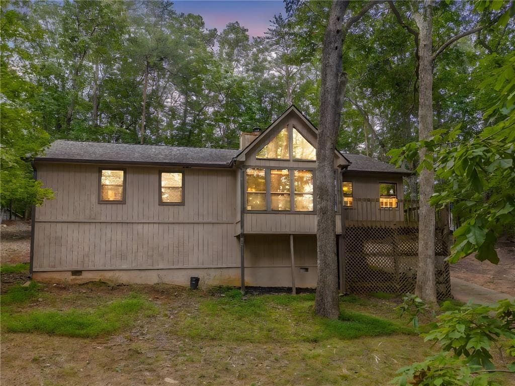 3 bedroom, 2 bathroom, 1,528 sq ft single family residence for sale at 264 Fox Den Circle, Jasper, GA 30143 — photo 3