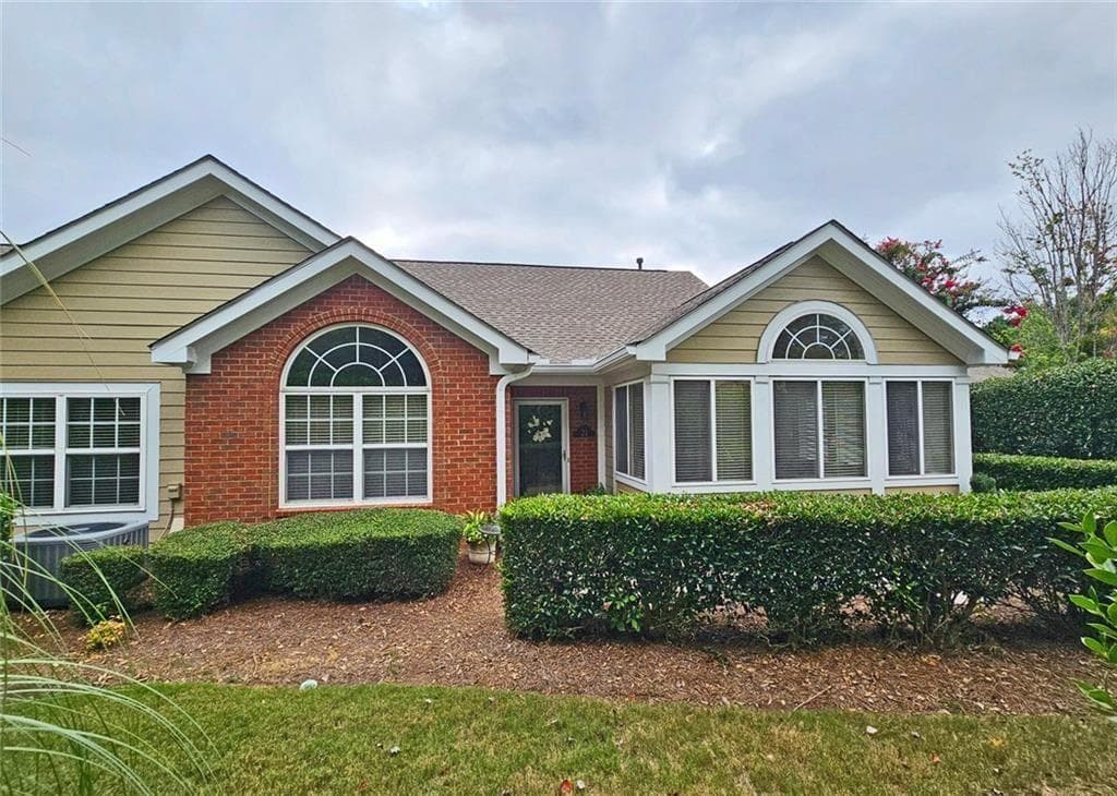 2 bedroom, 2 bathroom, 1,757 sq ft condominium sold at 21 Vintage Club Drive 44, Marietta, GA 30066