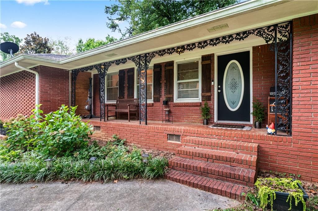 578 Dogwood Drive, Lawrenceville, GA 30046 — most recent listing photo