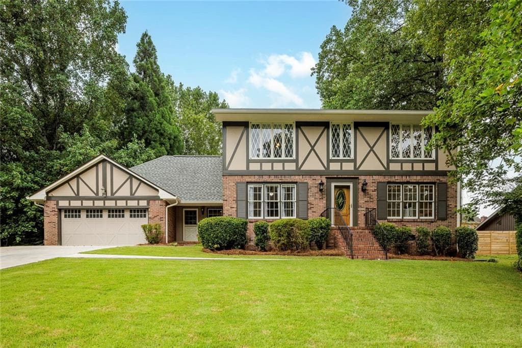 2211 Brendon Drive, Dunwoody, GA 30338 — most recent listing photo