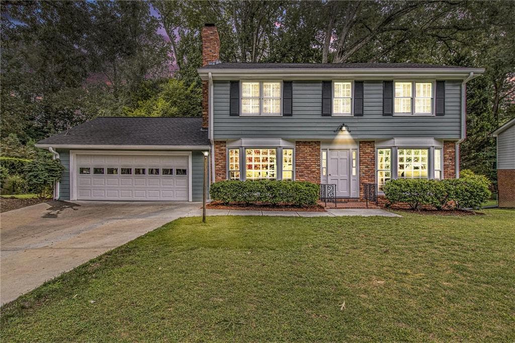 4 bedroom, 3 bathroom, 2,012 sq ft single family residence sold at 1865 Queens Way, Atlanta, GA 30341
