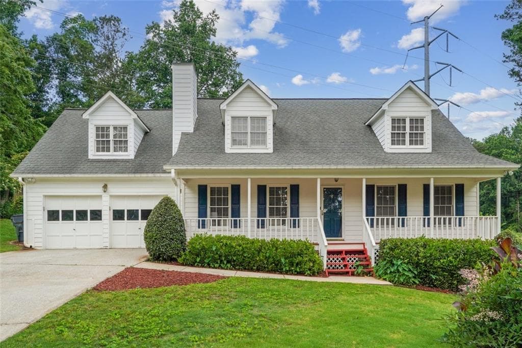 3 bedroom, 3 bathroom, 2,430 sq ft single family residence sold at 1624 Glenfield Drive, Lawrenceville, GA 30043