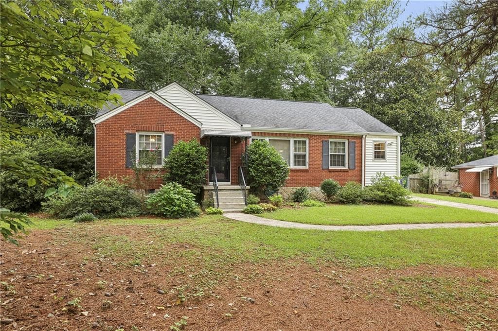 3 bedroom, 2 bathroom, 1,243 sq ft single family residence sold at 1377 Midlawn Drive, Decatur, GA 30032
