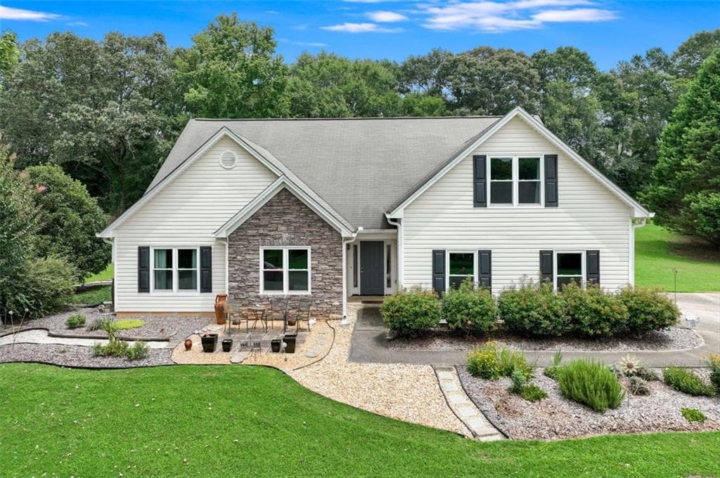 358 KILEY Drive, Hoschton, GA 30548 — most recent listing photo