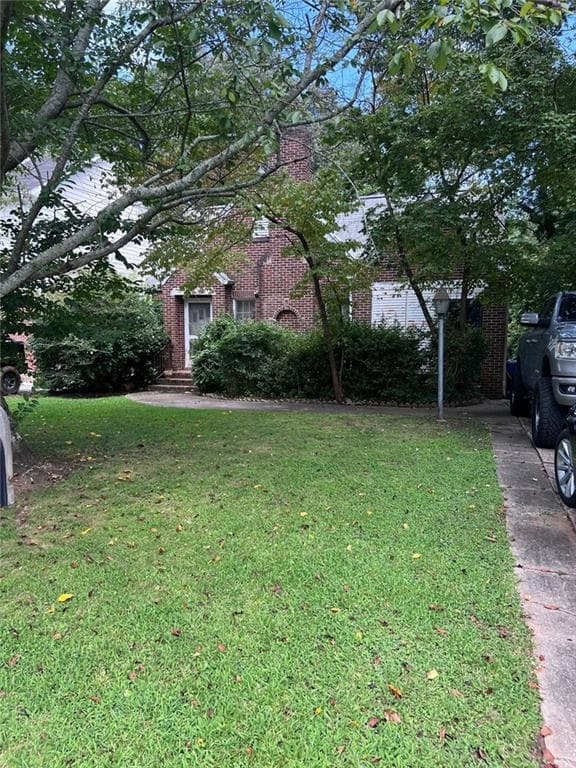 5 bedroom, 3 bathroom, 2,234 sq ft single family residence sold at 2295 Granada, Atlanta, GA 30311