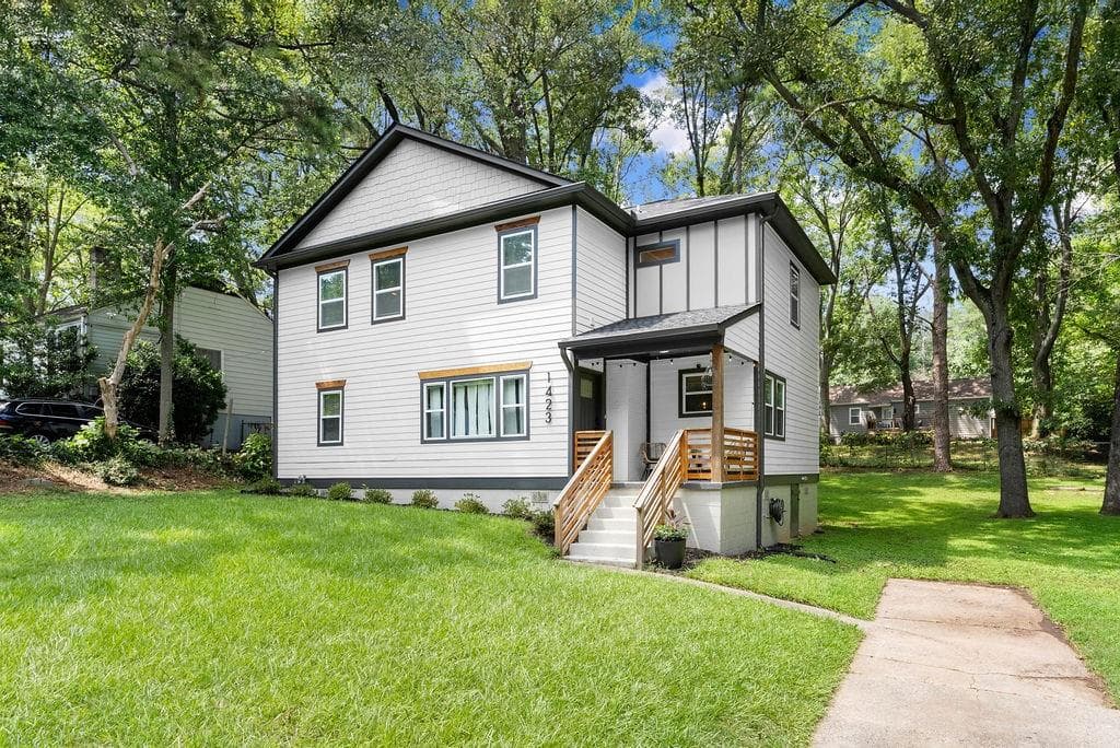 4 bedroom, 3 bathroom, 2,147 sq ft single family residence for sale at 1423 Lanvale Drive, Atlanta, GA 30310