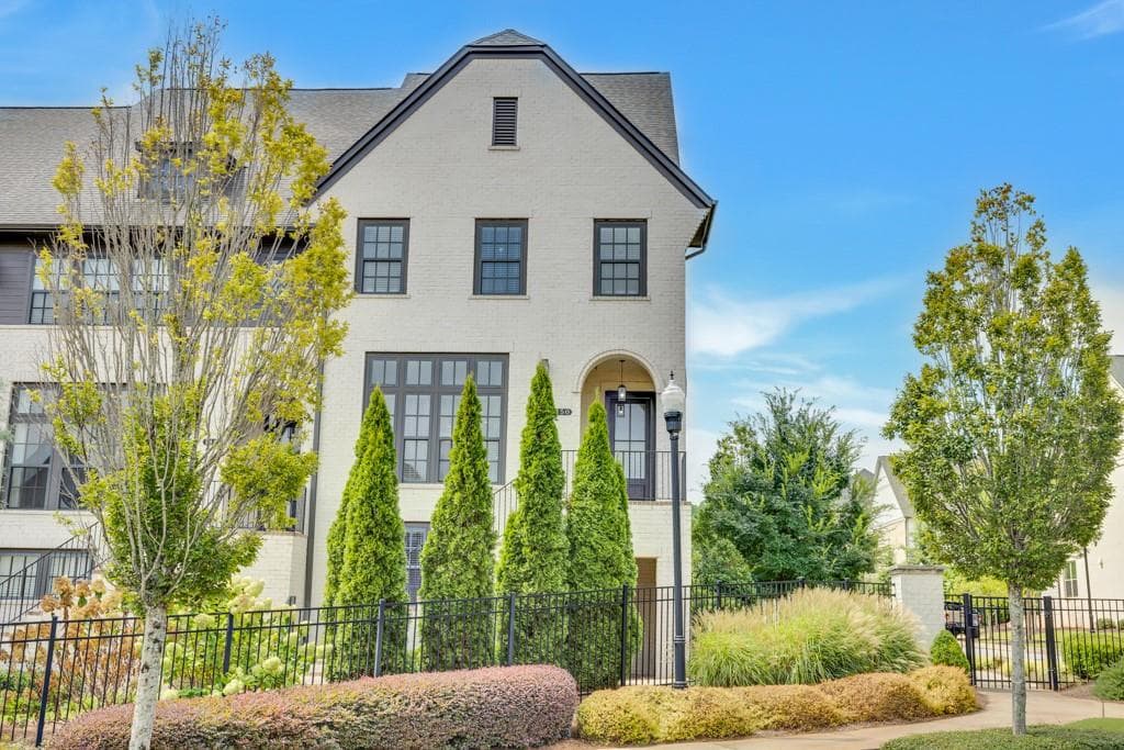 150 Britten Pass, Alpharetta, GA 30009 — most recent listing photo