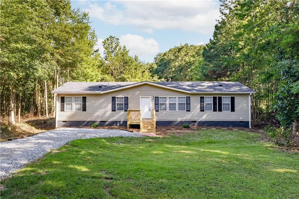 181 Cherry Circle, Hartwell, GA 30643 — most recent listing photo