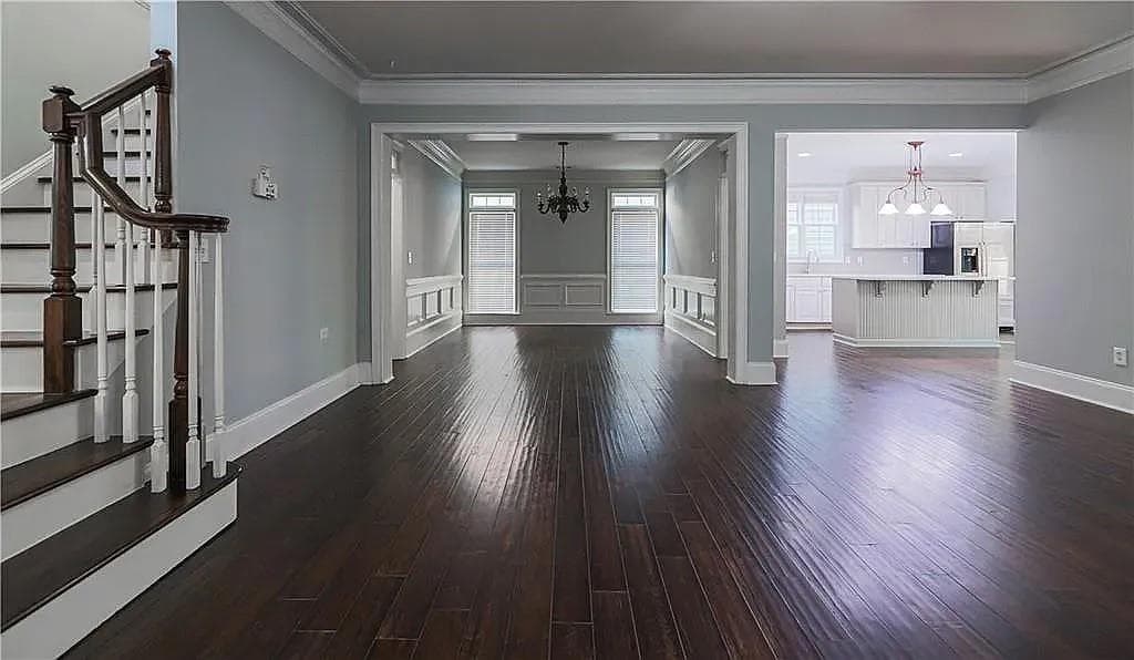 4 bedroom, 4 bathroom, 3,200 sq ft single family residence under contract at 996 Pitts Road, Sandy Springs, GA 30350 — photo 7