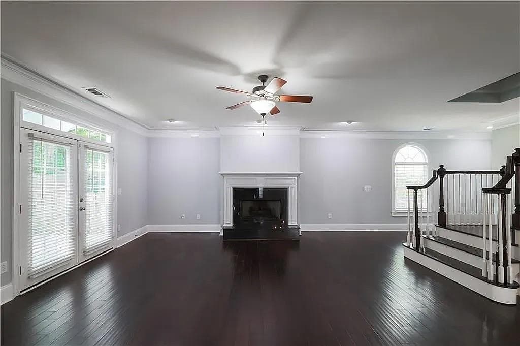 4 bedroom, 4 bathroom, 3,200 sq ft single family residence under contract at 996 Pitts Road, Sandy Springs, GA 30350 — photo 8