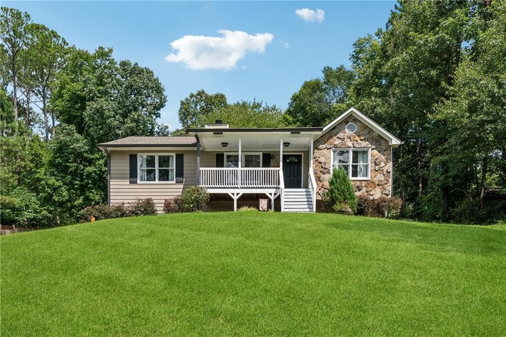 3 bedroom, 2 bathroom, 1,320 sq ft single family residence sold at 12 W Ridge Court, Cartersville, GA 30121