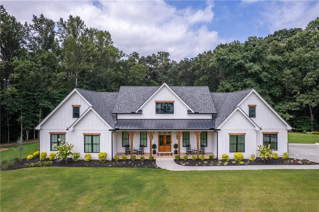 9240 Waldrip Road, Gainesville, GA 30506 — most recent listing photo