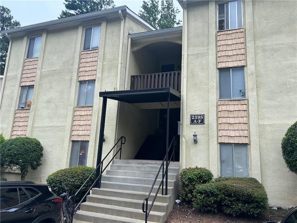 2398 Lawrenceville Highway E, Decatur, GA 30033 — most recent listing photo