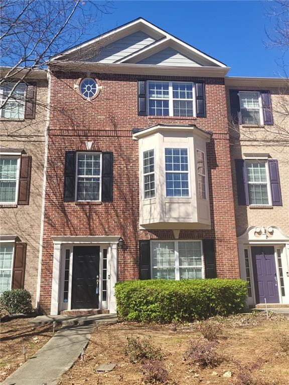3 bedroom, 4 bathroom, 1,944 sq ft condominium sold at 607 Pecan Knoll Drive 14, Marietta, GA 30008
