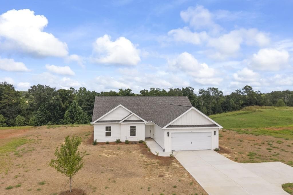 561 Racetrack Road, Toccoa, GA 30577 — most recent listing photo