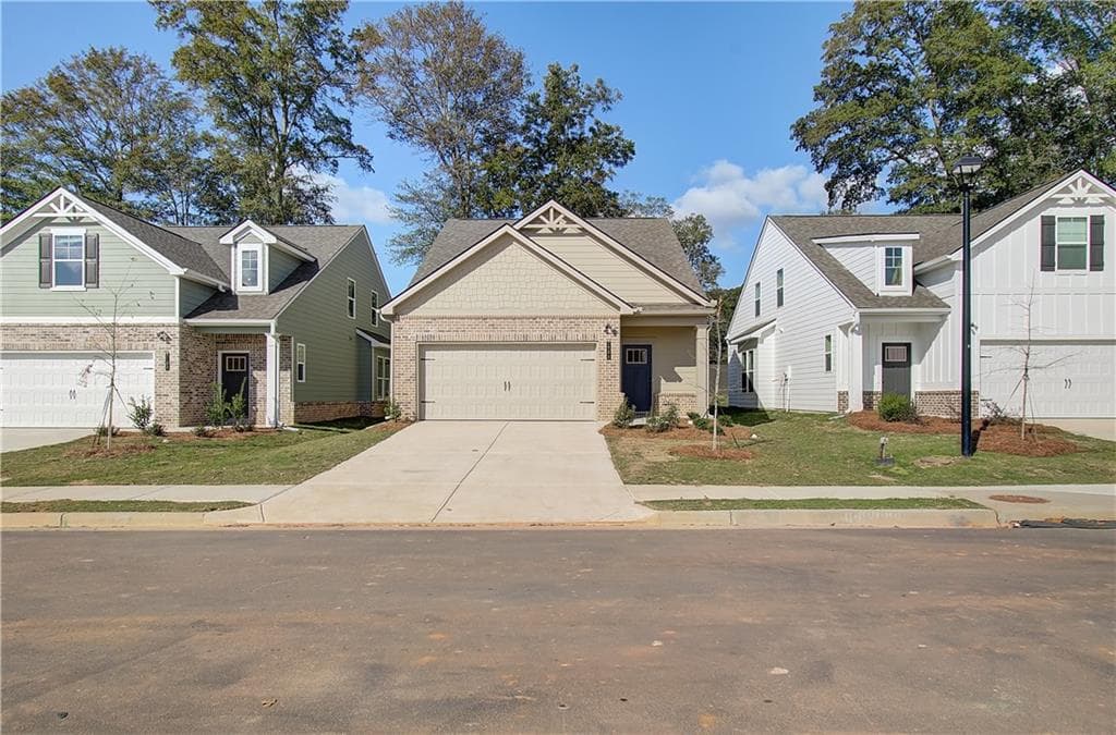 2208 Croghan Drive, Hampton, GA 30228 — most recent listing photo