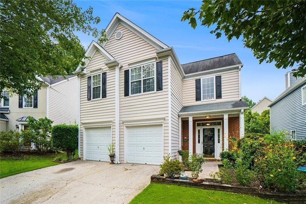 3 bedroom, 3 bathroom, 1,718 sq ft single family residence sold at 304 Highland Court, Woodstock, GA 30188