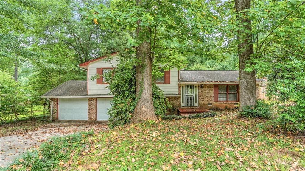 3 bedroom, 3 bathroom, 1,751 sq ft single family residence sold at 3960 Wedgefield Circle, Decatur, GA 30035
