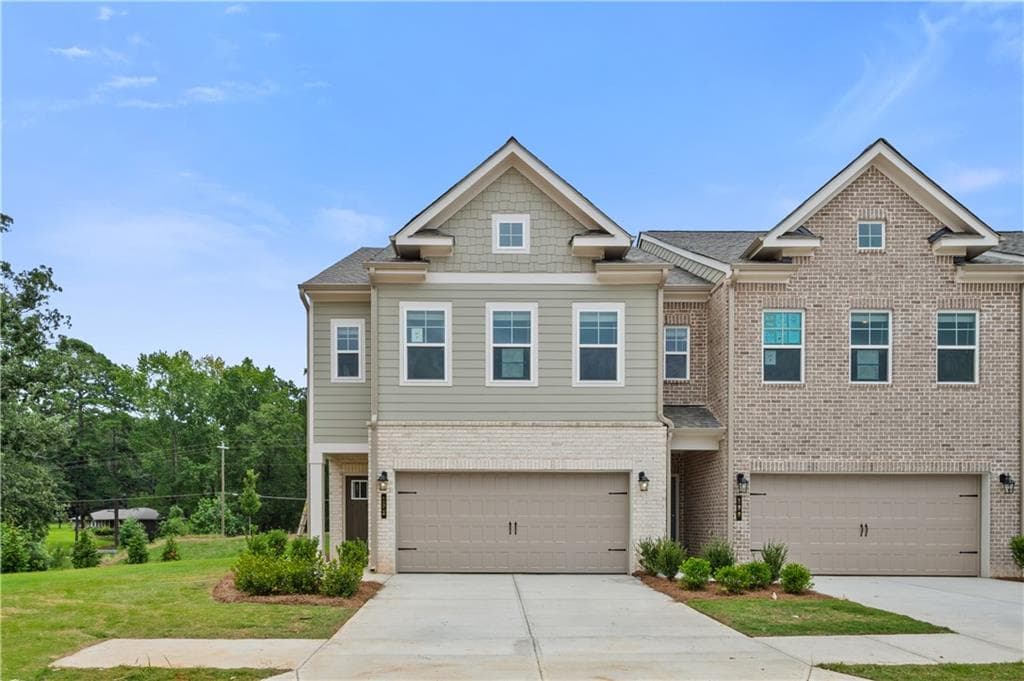 192 Abbotts Crossing Circle, Conyers, GA 30094 — most recent listing photo