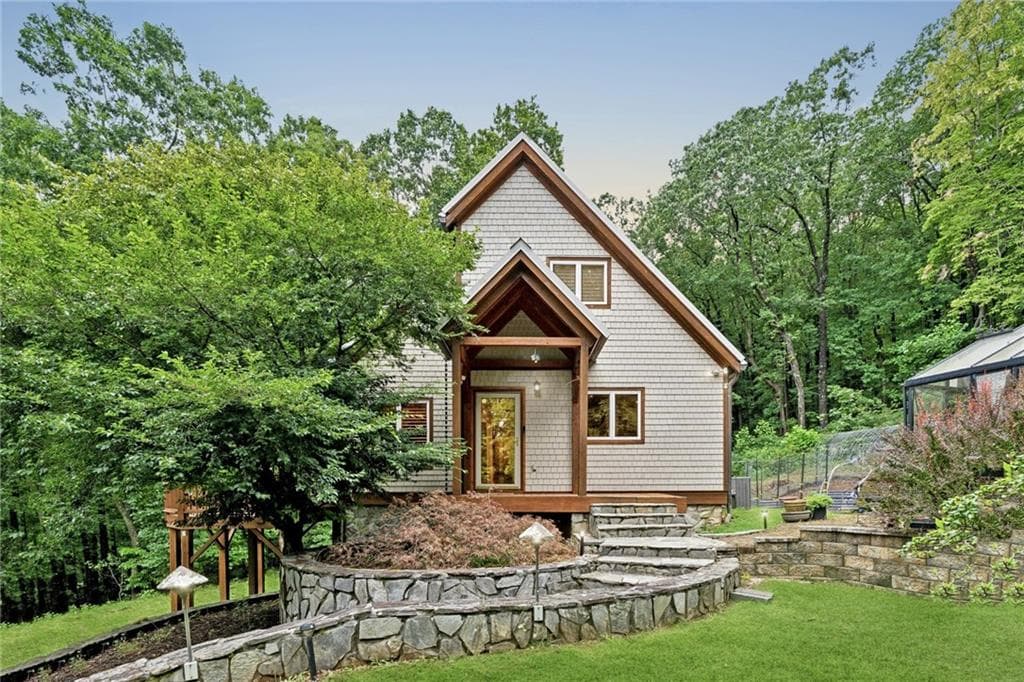 631 Sunset Cliff Drive, Jasper, GA 30143 — most recent listing photo
