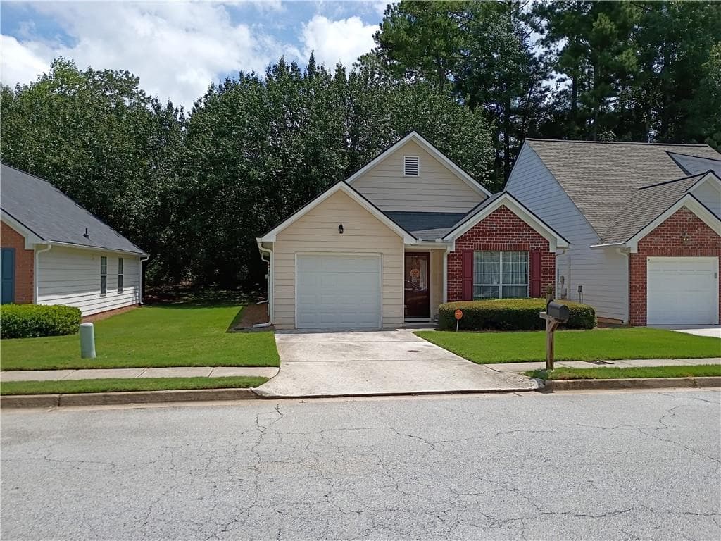 761 Hillandale Lane, Lithonia, GA 30058 — most recent listing photo