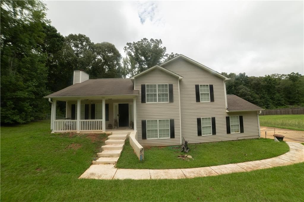 46 River Mist Drive, LaGrange, GA 30240 — most recent listing photo