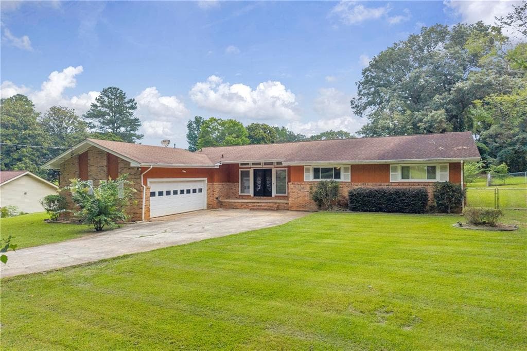 1542 S Indian Creek Drive, Stone Mountain, GA 30083 — most recent listing photo
