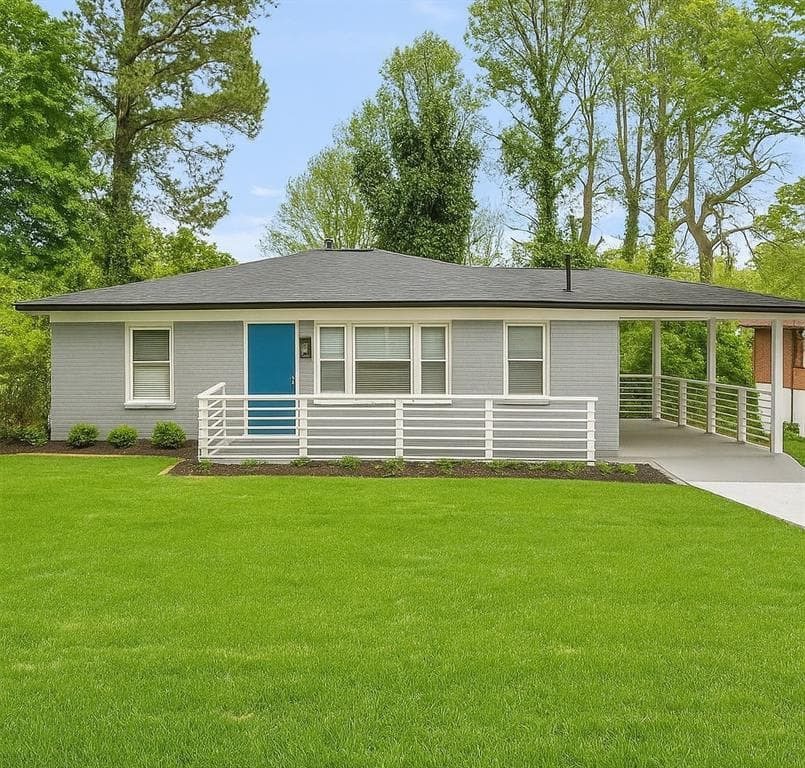 4 bedroom, 2 bathroom, 1,015 sq ft single family residence sold at 563 Center Hill Avenue, Atlanta, GA 30318