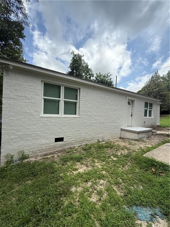 3 bedroom, 2 bathroom, 1,064 sq ft single family residence for sale at 3319 Decatur Street, Columbus, GA 31906