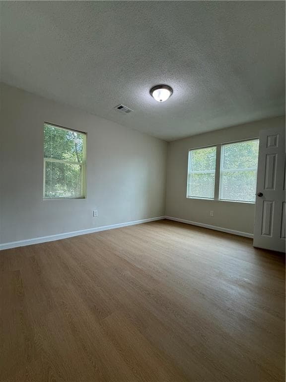 3 bedroom, 2 bathroom, 1,064 sq ft single family residence for sale at 3319 Decatur Street, Columbus, GA 31906 — photo 10
